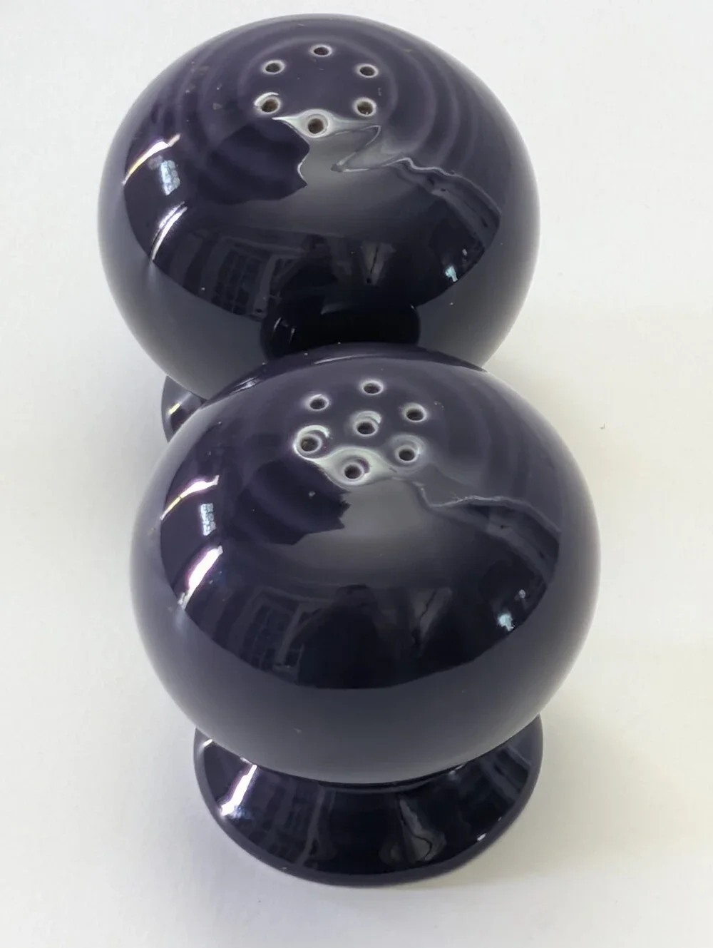 Dark Purple Fiesta Ware Ceramic Salt and Pepper‎ Shaker Set Retired Great